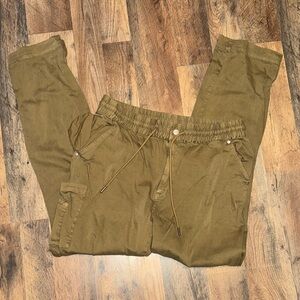 Men's Thorogood Job Fitted Pants Waist M and Length L Pants Tan